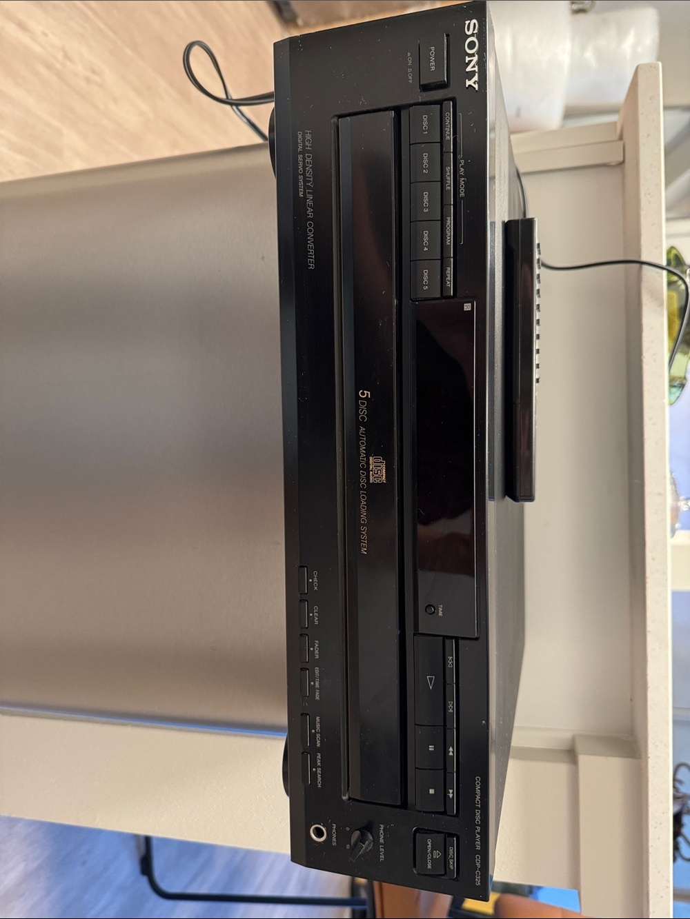 Sony CDP-C325 5 disc loading system with remote *make me an offer*